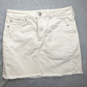 American Eagle Streetwear White Denim Hi-Rise Minimal Preppy Perfect Mini